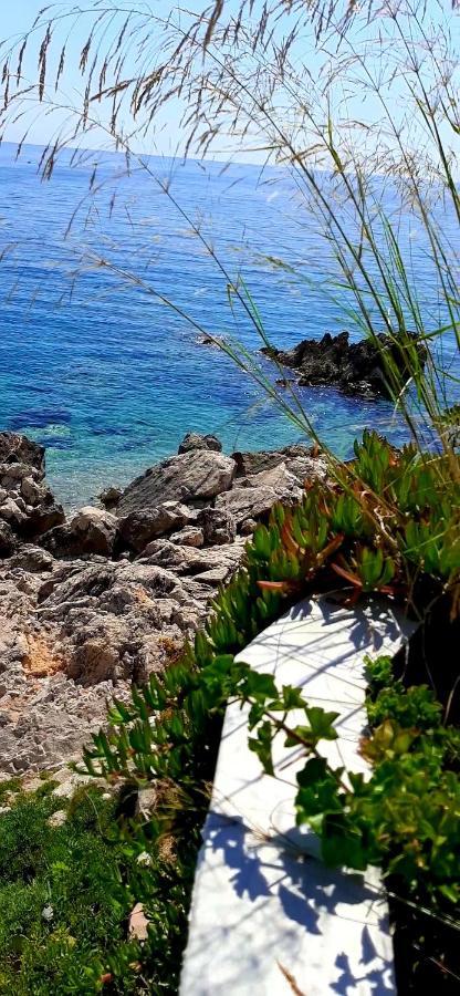 Beleris Rooms Himare Ngoại thất bức ảnh